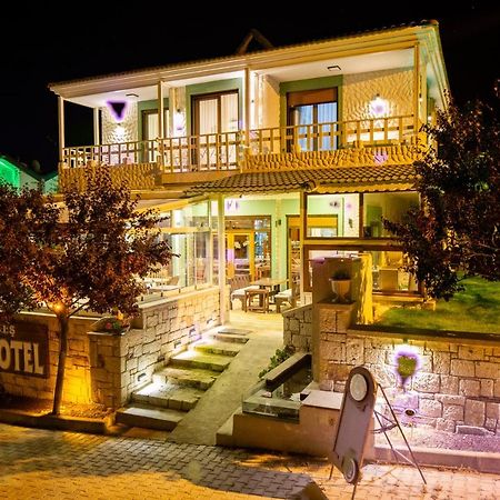 Cesmekes Otel المظهر الخارجي الصورة