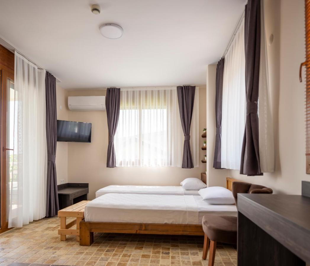 Cesmekes Otel المظهر الخارجي الصورة
