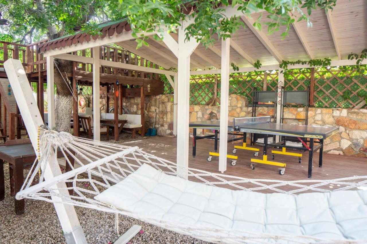 Cesmekes Otel المظهر الخارجي الصورة