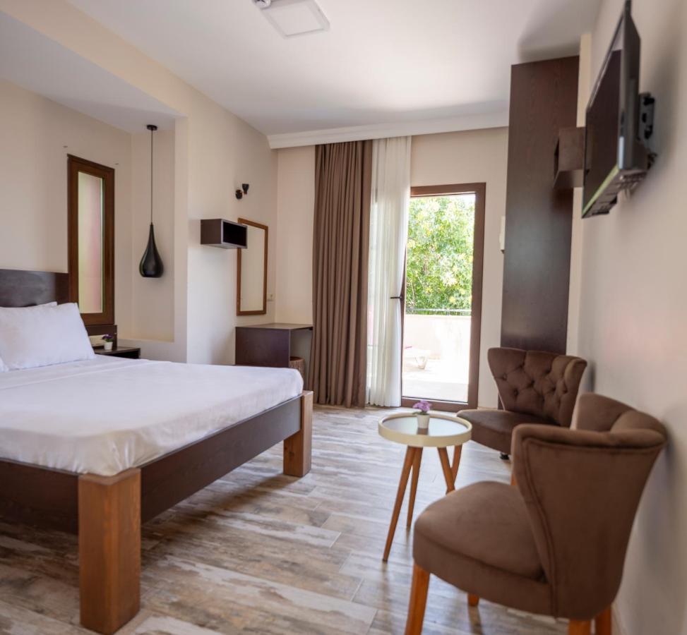 Cesmekes Otel المظهر الخارجي الصورة