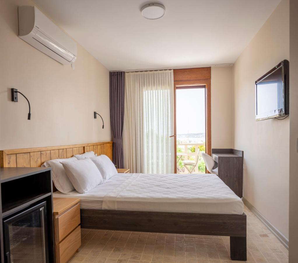Cesmekes Otel المظهر الخارجي الصورة