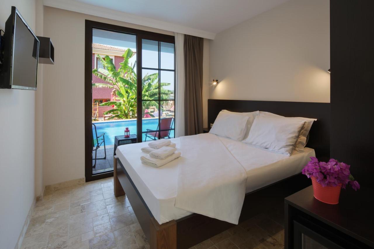 Cesmekes Otel المظهر الخارجي الصورة